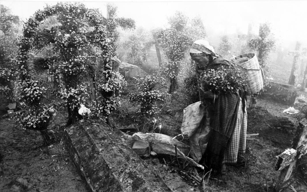 ¿Cómo era el Día de Muertos hace 100 años?