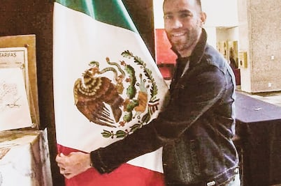 Chelito quiere retirarse vestido de celeste