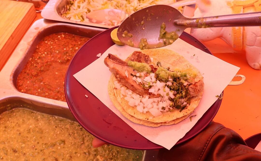 Los tacos de carnitas siempre son mejores con una buena salsa. Foto: Nadia Rodríguez Jiménez 