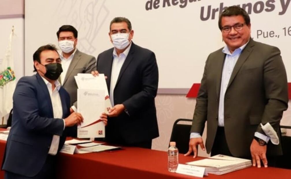 Gobierno de Puebla entrega 181 títulos de propiedad con Programa de Regularización de Predios
