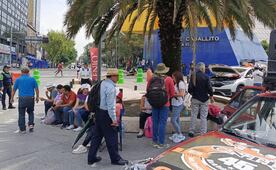 Maestros de la CNTE cierran Paseo de la Reforma; reiteran invitación a Sheinbaum para negociar