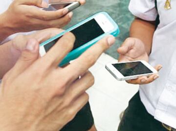 Ahora niños de primaria pasan el “pack”
