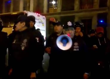 "Los invitamos a que desmantelen su campamento", dijeron a maestros
