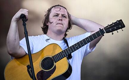 Lewis Capaldi suspende 26 conciertos por sus problemas con el síndrome de Tourette