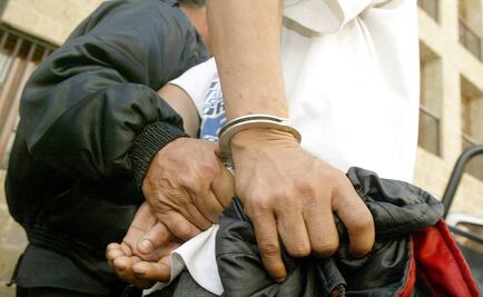 Detienen en CDMX a presunto homicida buscado en Edomex; lo atraparon con 200 dosis de marihuana