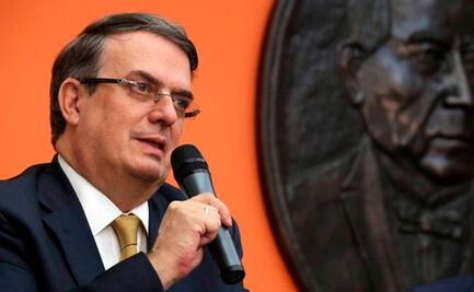 Insiste Ebrard en debates entre "corcholatas" y que se separen del cargo 