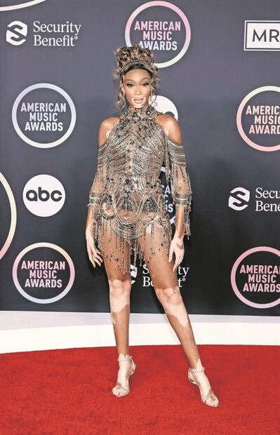 Alfombra excéntrica y llena de contrastes