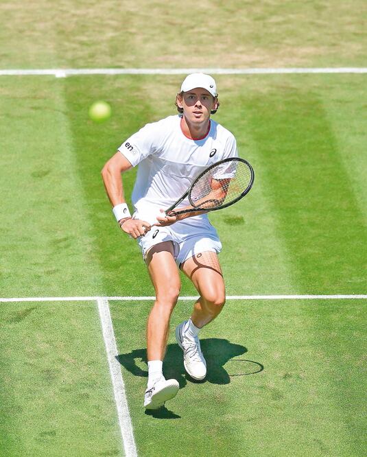 El césped es su superficie favorita; en Wimbledon cayó en segunda ronda