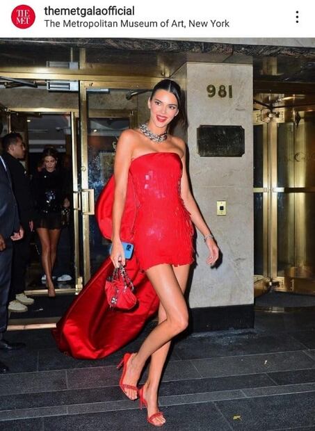 Givenchy nombra “Kenny” a su nuevo bolso en honor a Kendall Jenner 