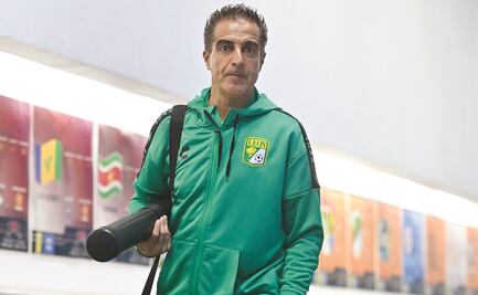 León y los dos candidatos para ser su nuevo director técnico