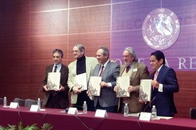 Libro celebra aportación de Cervantes a México
