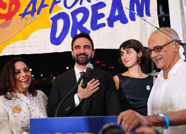¿Quién es Zohran Mamdani, el socialista que ganó las primarias demócratas de Nueva York? Va por la alcaldía
