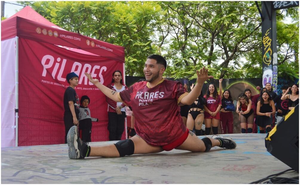 Cerca de 900 becarias y becarios de PILARES participaron con arte, cultura, lucha libre y algunos deportes durante el evento. Foto: Especial