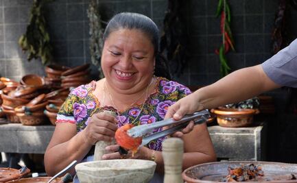 De Yaxunah para el mundo: Rosalía Chay Chuc