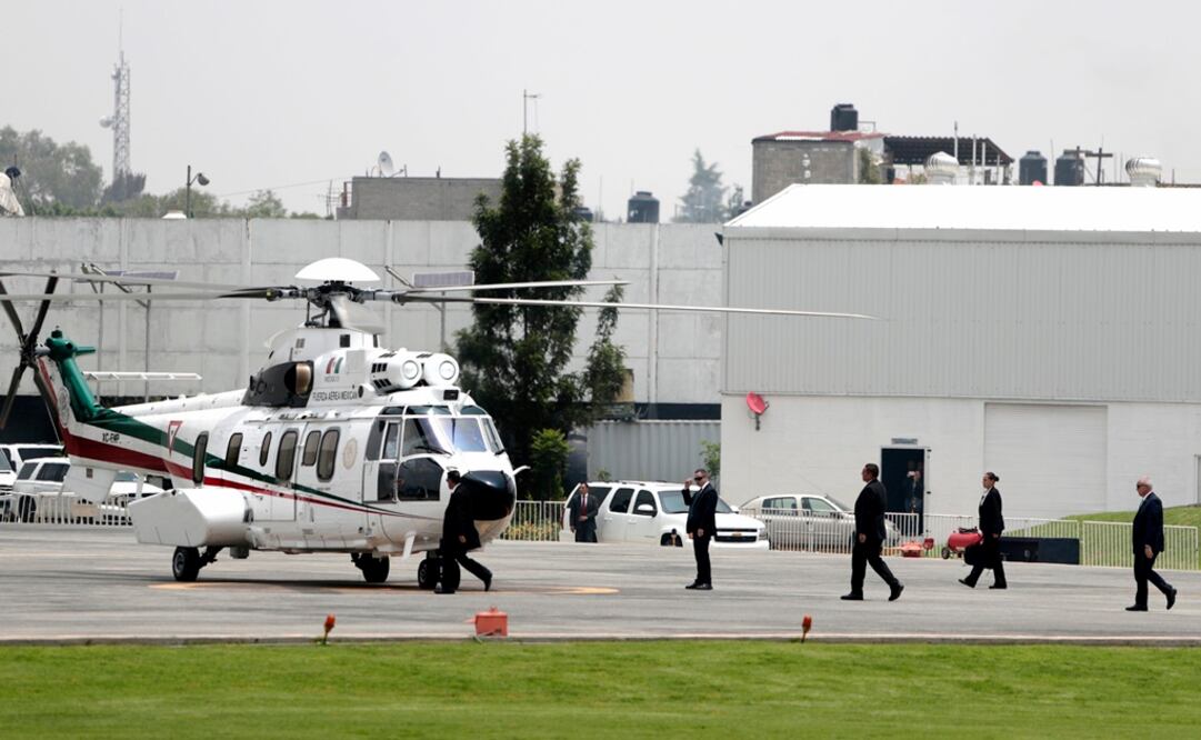 Entre las tareas de seguridad del Estado Mayor Presidencial está la de administrar y operar una flota aérea constituida por nueve aviones, entre ellos el Transporte Presidencial 01, el TP-02 Presidente Juárez, y ocho helicópteros.(IVÁN STEPHENS)