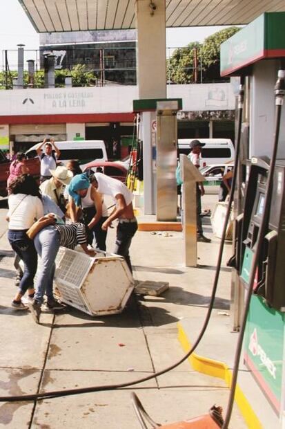 Se extiende protesta por gasolinazo a todo el país