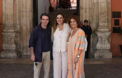 Cecilia Patrón Laviada sostiene encuentro con José María Aznar y Ana Botella