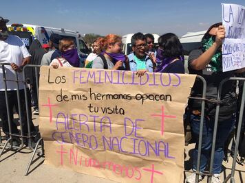 Protestan por feminicidios durante visita de AMLO a Guanajuato