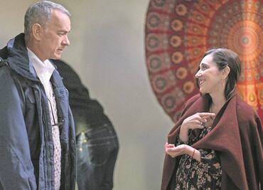 Mariana Treviño da calor latino a Tom Hanks