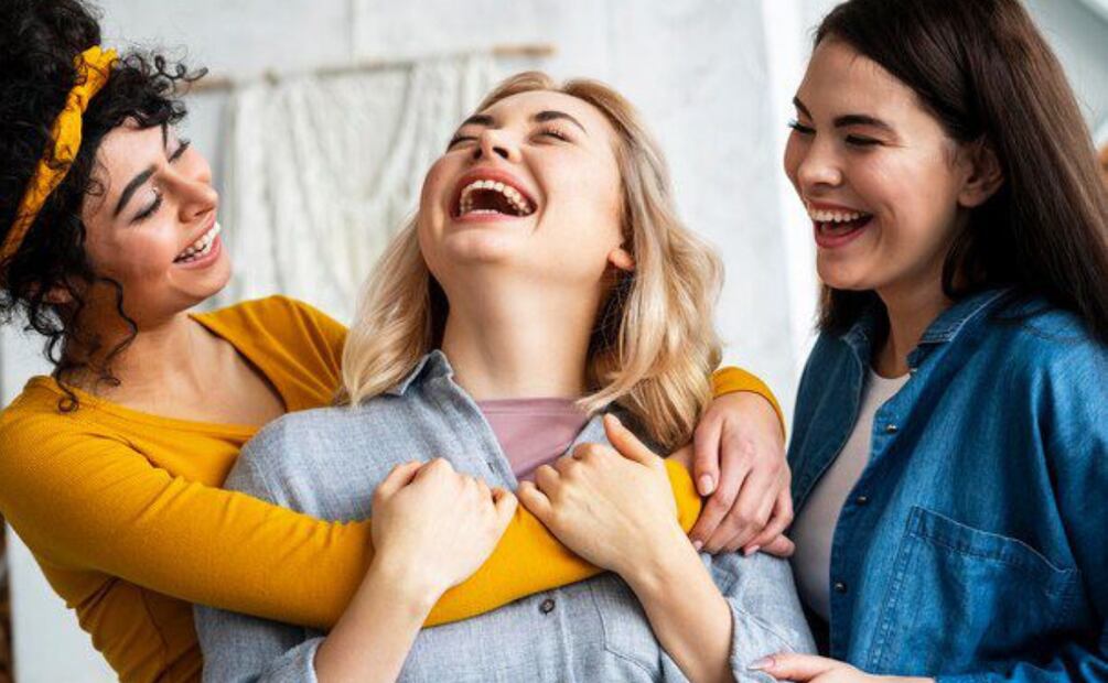 Hábitos para la felicidad. Fuente: Freepik.