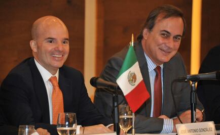 Servidores públicos hemos logrado “navegar bien”, dice José Antonio González Anaya