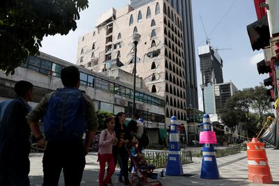 Acuerdan mesa para atender a empresarios de Zona Rosa afectados por 19-S