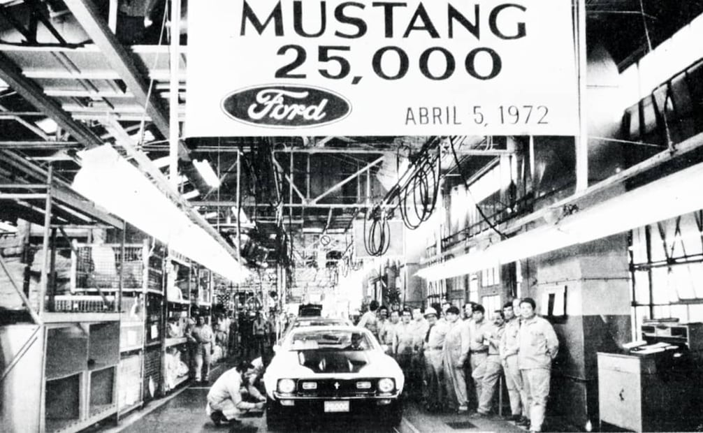 A partir del modelo 1971, la planta de La Villa produce únicamente automóviles, mientras que los camiones se producirían en la planta de Cuautitlán, estado de México. El 5 de abril de 1972, se produjo el Mustang número 25 mil. Libro “60 años de Ford en México”.