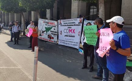 Protestan frente a Palacio del Ayuntamiento por tala de árboles en la CDMX