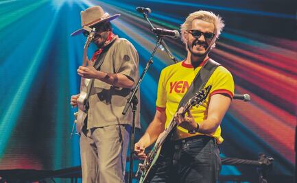 Fans cantan, bailan y gritan con su crush adolescente