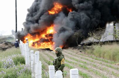 Antihuachicoleros combaten ordeña por $30 mil al mes
