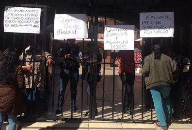 Toman palacio de Jaltenco; exigen salarios