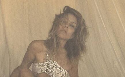 Fey deja ver su lencería