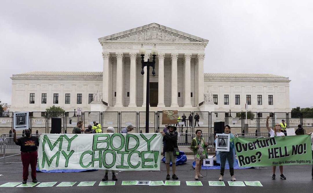 Corte Suprema de EU revoca el derecho constitucional al aborto. Foto: EFE