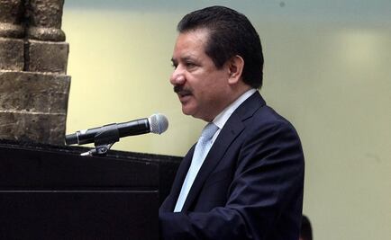 Postura digna, exige PRD a Videgaray ante Trump