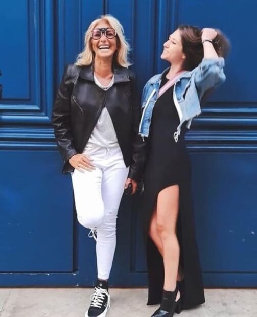 Adela Micha y sus tenis de lujo: cuánto cuestan