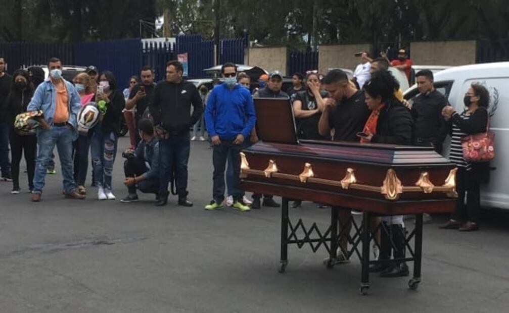 Despiden a Donovan, joven sicario muerto durante ataque a empresario en el AICM