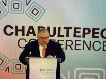 Aranceles son negativos para el crecimiento, empleo e inflación: advierte Carstens; pide a bancos centrales estar alertas