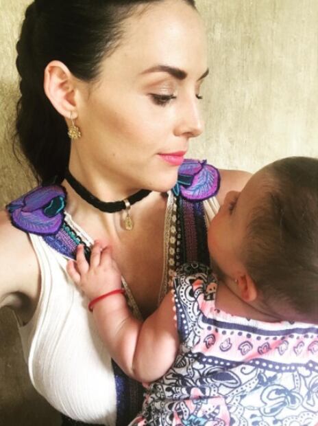 Hija de Zuria Vega encanta en las redes sociales 