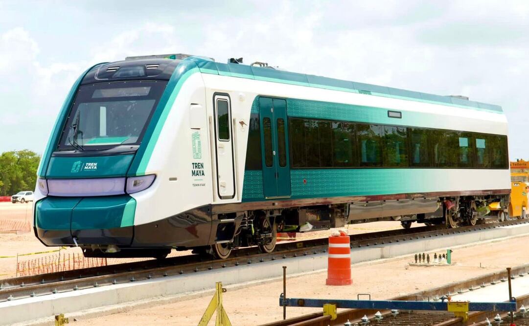El director de Fonatur recordó que en el taller y cochera de Cancún siguen las pruebas estáticas del primer tren. Foto: Twitter @TrenMayaMX