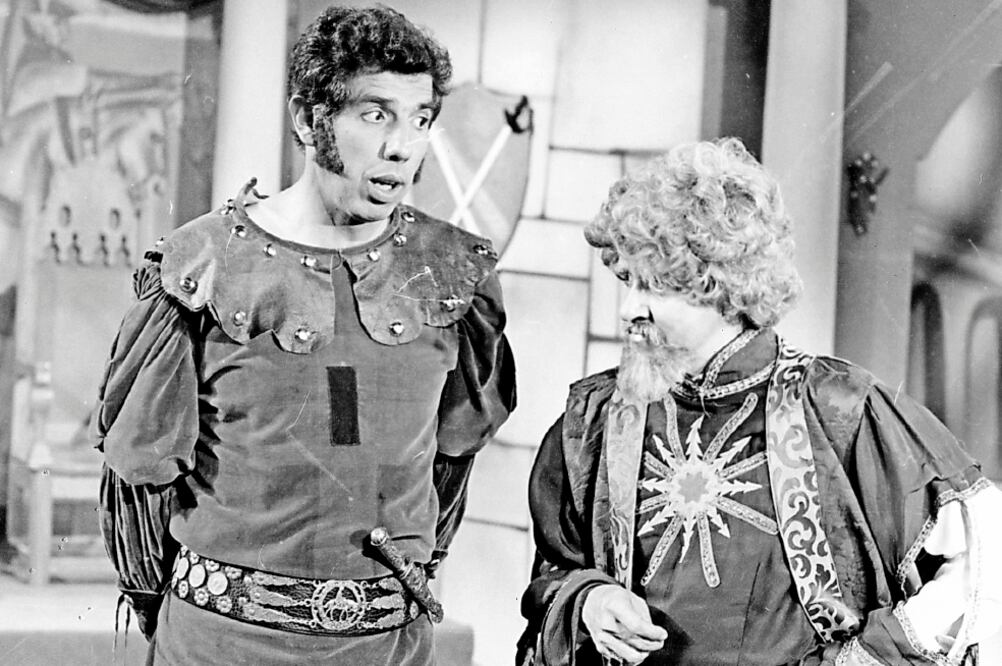 Con el elenco de El Chavo, Rubén hacía personajes de la literatura universal (FOTOS: ARCHIVO E INTERNET)