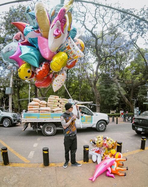 Travis Barker paseó por la CDMX durante su estancia en nuestro país.
Foto: Instagram @clemente_310