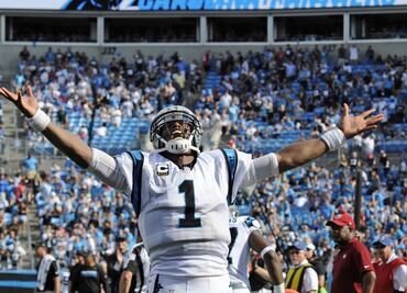 Cam Newton vuelve a los Carolina Panthers de la NFL