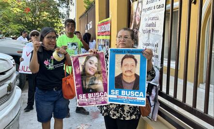 Familiares de desaparecidos cierran fiscalía especializada en Torreón; “no cumplen con investigaciones”, denuncian