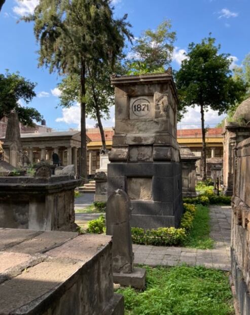 Miniguía por tres cementerios históricos de la ciudad que debes conocer 