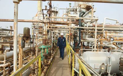 Refinerías de Pemex muestran señales de vida