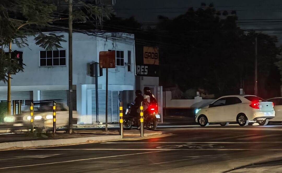 El presidente de la CANACO Servytur señaló que los recurrentes apagones en Yucatán ya afectan ventas y operaciones. | Foto: Especial.