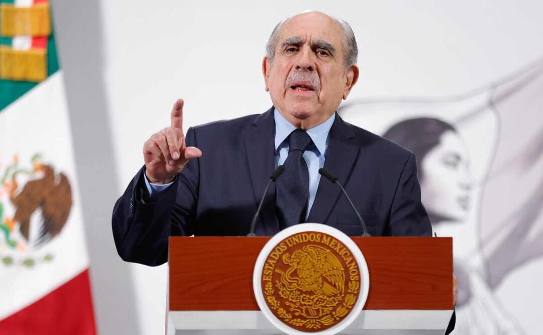 Pablo Gómez, presidente de la Comisión Presidencial para la Reforma Electoral, durante la mañanera del 22 de septiembre del 2025. Foto: Diego Simón / EL UNIVERSAL.