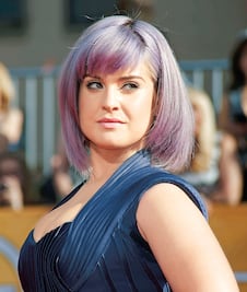 Revira Kelly Osbourne a Trump y crea polémica