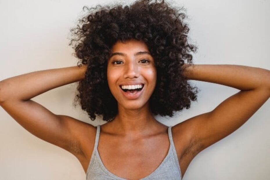 ¿Tinte casero para las canas?, te decimos cómo hacerlo y usarlo