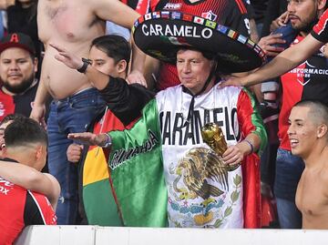 Selección Mexicana, explota contra su aficionado ‘Caramelo’